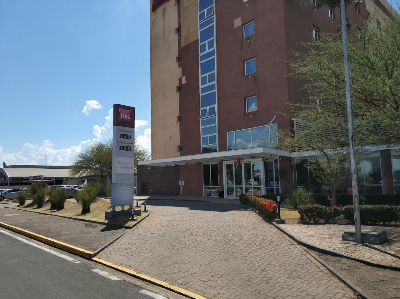 Hotel Ibis Lins Exterior foto